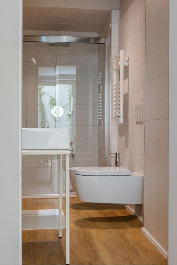 Imbriani Luxury Suite Bari Exterior foto